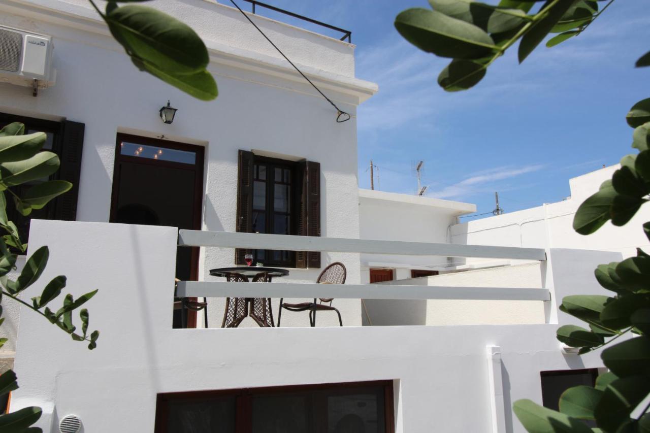 Plaka Philoxenia Apartments Ngoại thất bức ảnh