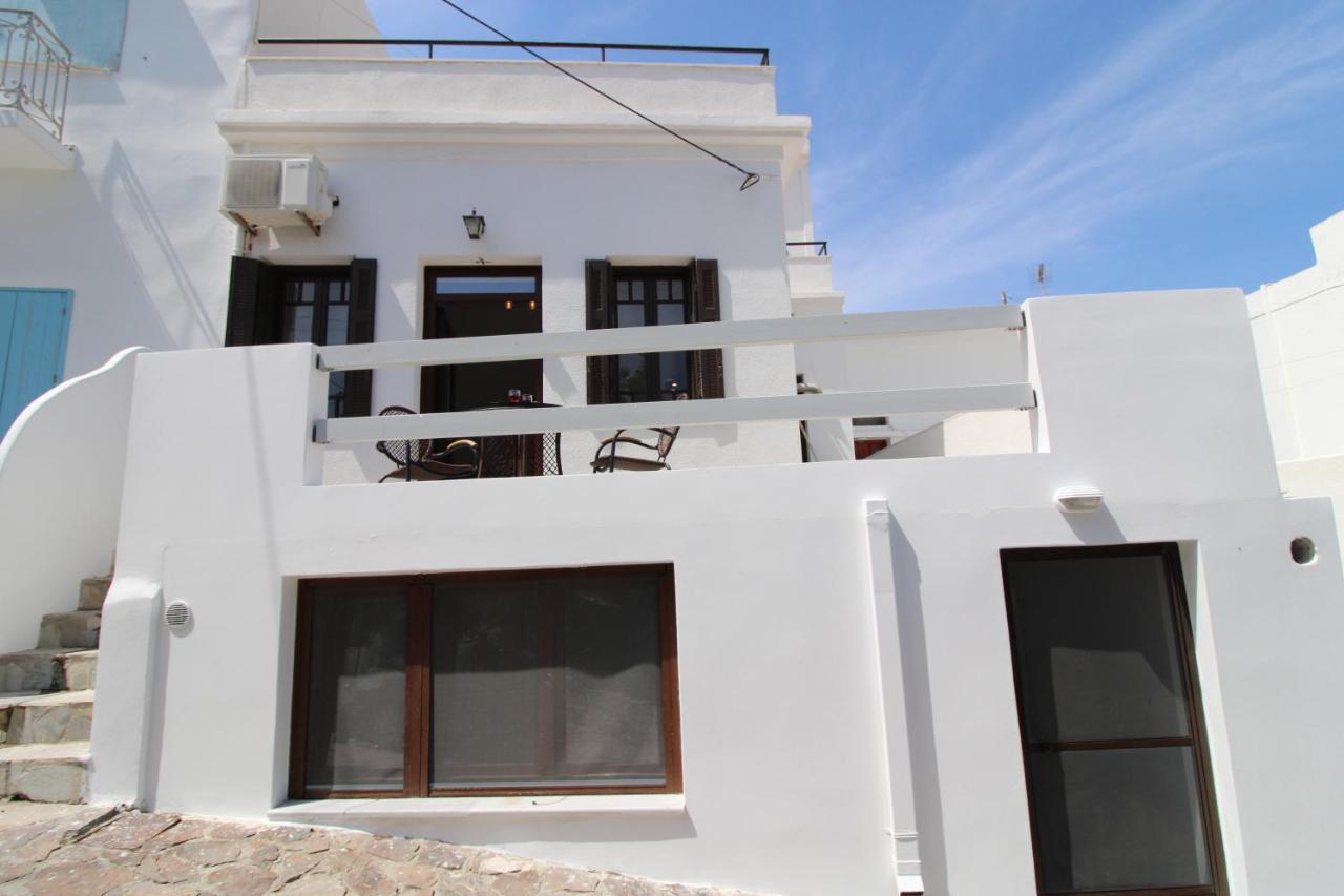 Plaka Philoxenia Apartments Ngoại thất bức ảnh