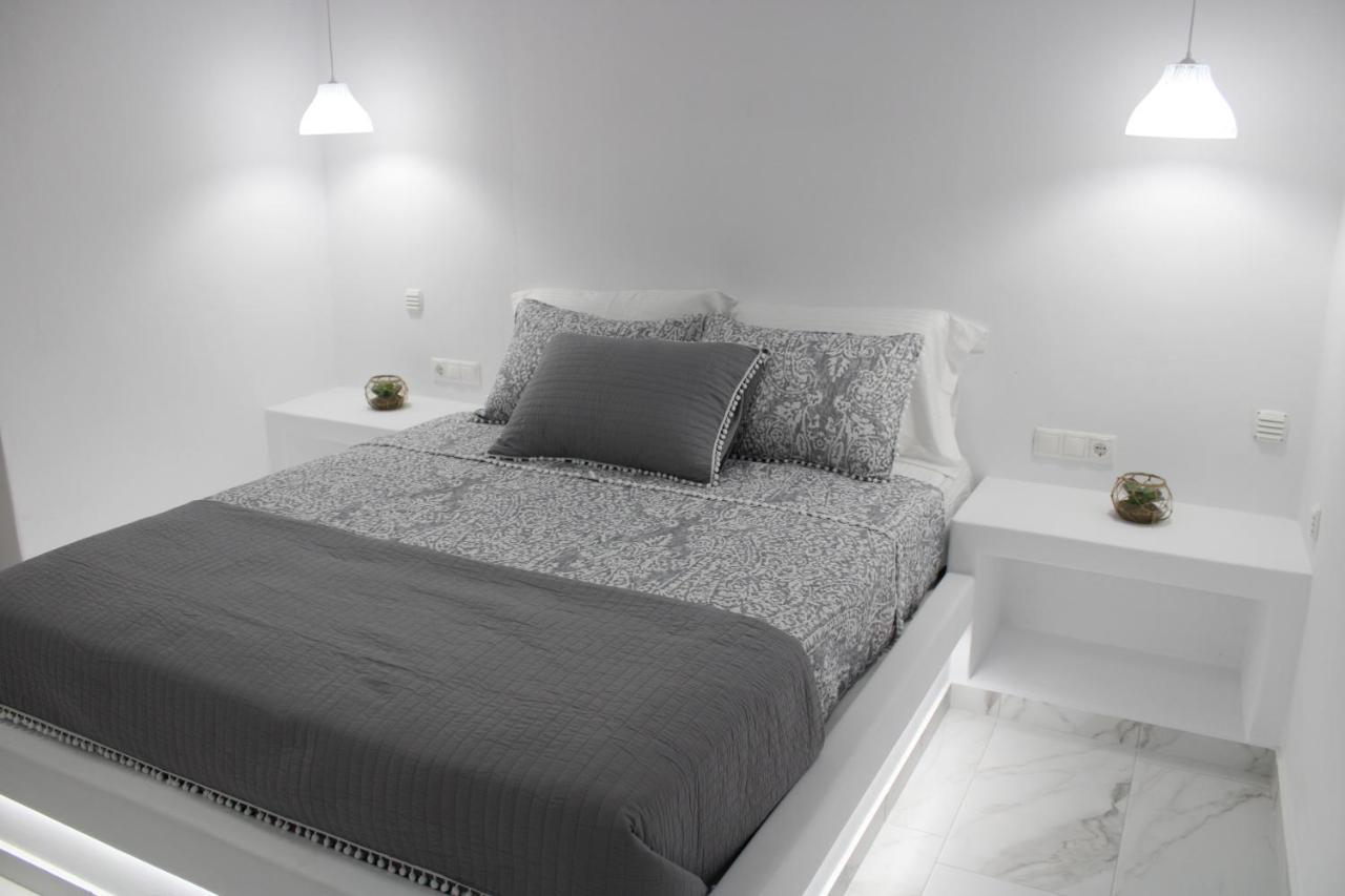 Plaka Philoxenia Apartments Ngoại thất bức ảnh