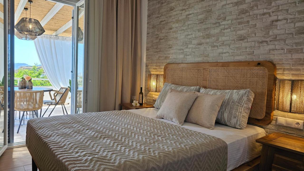 Plaka Philoxenia Apartments Ngoại thất bức ảnh