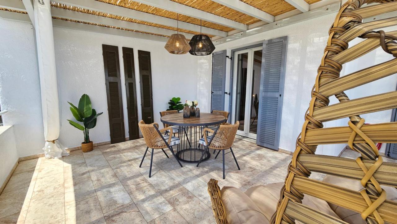 Plaka Philoxenia Apartments Ngoại thất bức ảnh