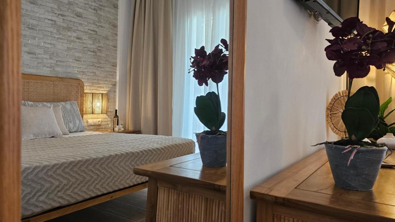 Plaka Philoxenia Apartments Ngoại thất bức ảnh