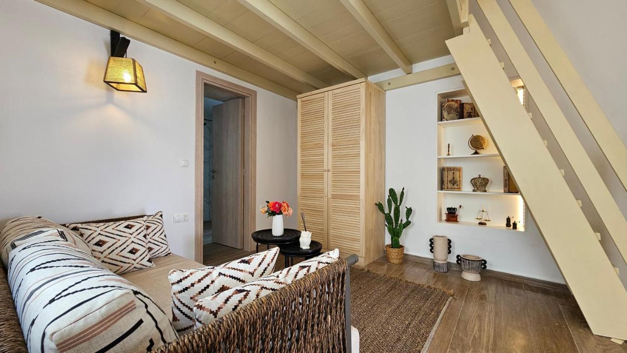 Plaka Philoxenia Apartments Ngoại thất bức ảnh
