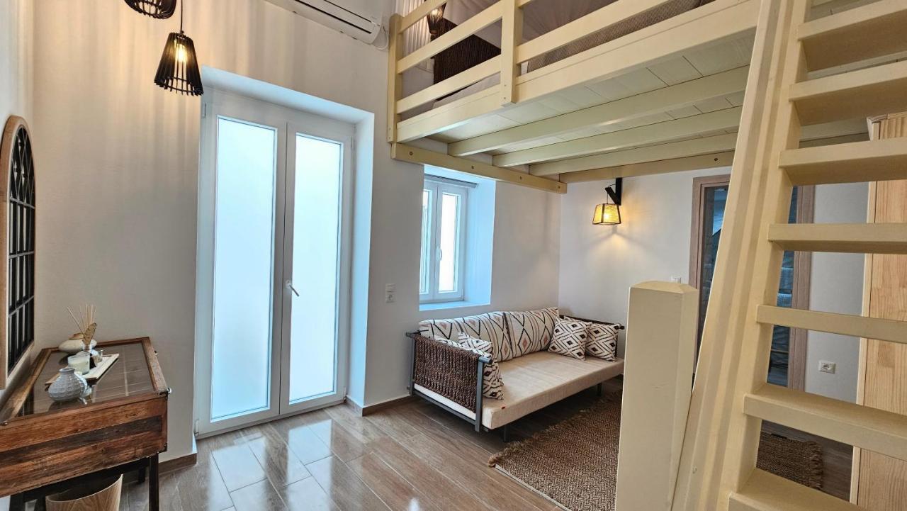 Plaka Philoxenia Apartments Ngoại thất bức ảnh