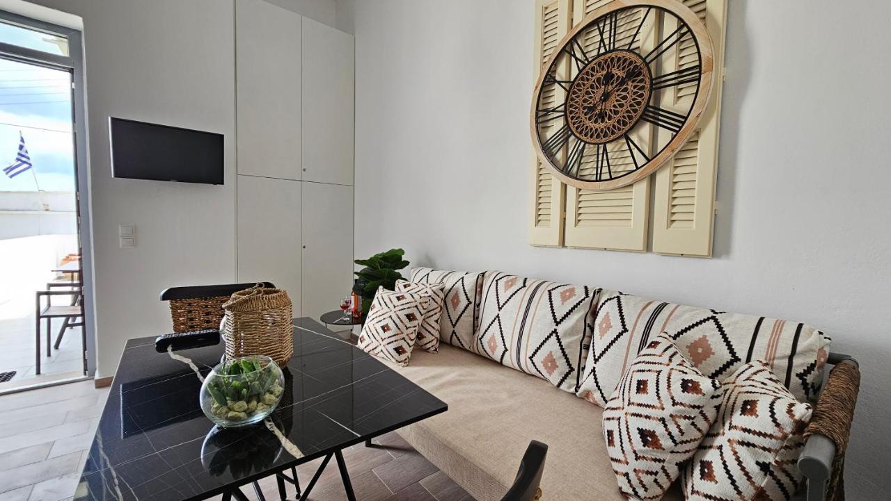 Plaka Philoxenia Apartments Ngoại thất bức ảnh